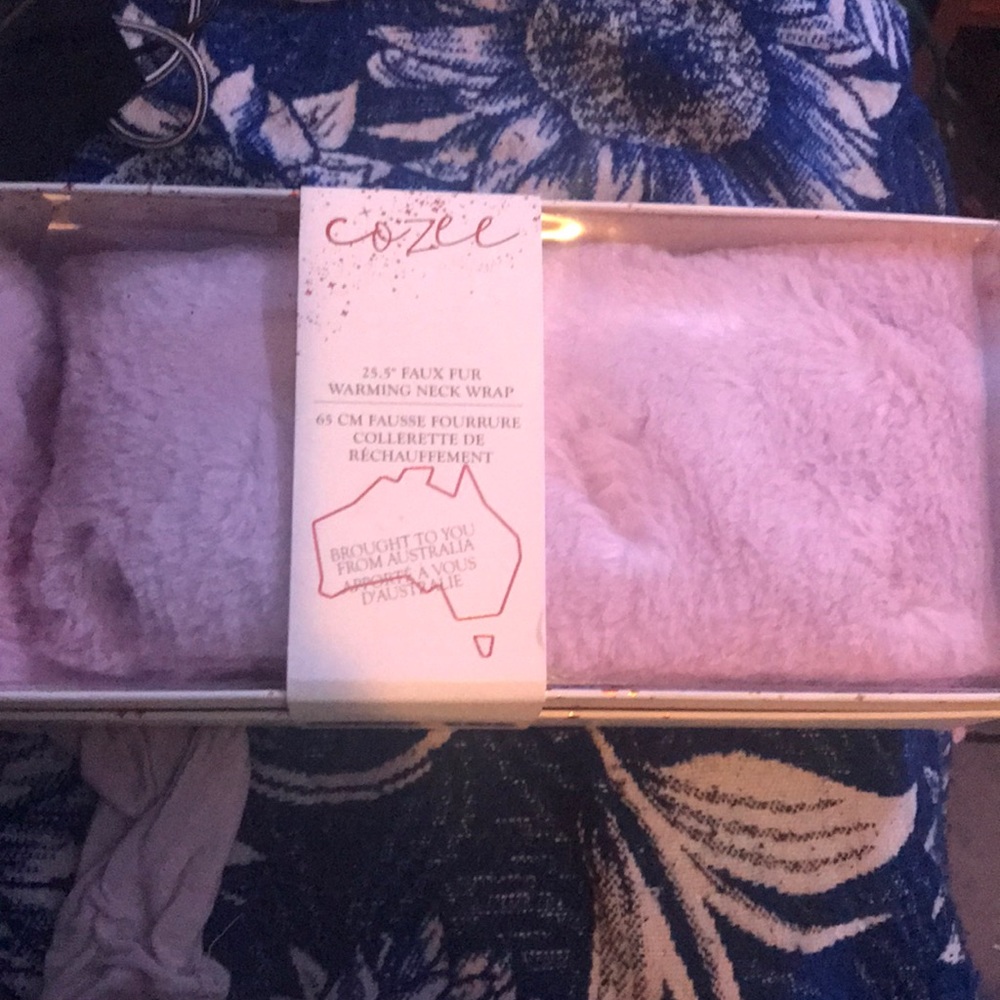 Warming neck wrap